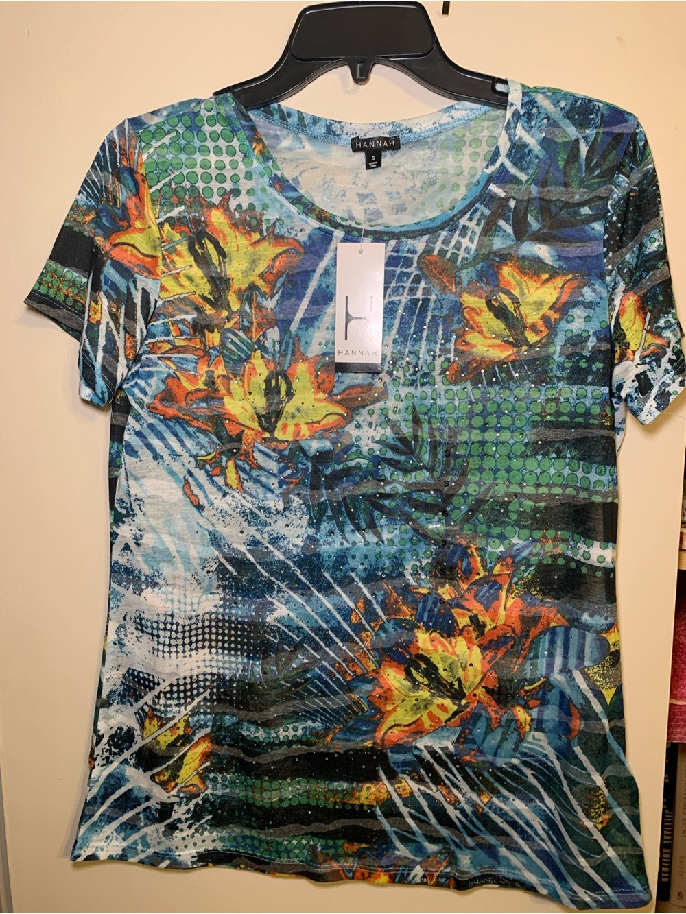 Hannah Multicolor Floral Abstract Short Sleeve Tee